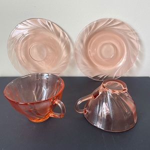 Beautiful Vintage Pink Swirl Glass Teacups and Saucers from French Brand Arcoroc